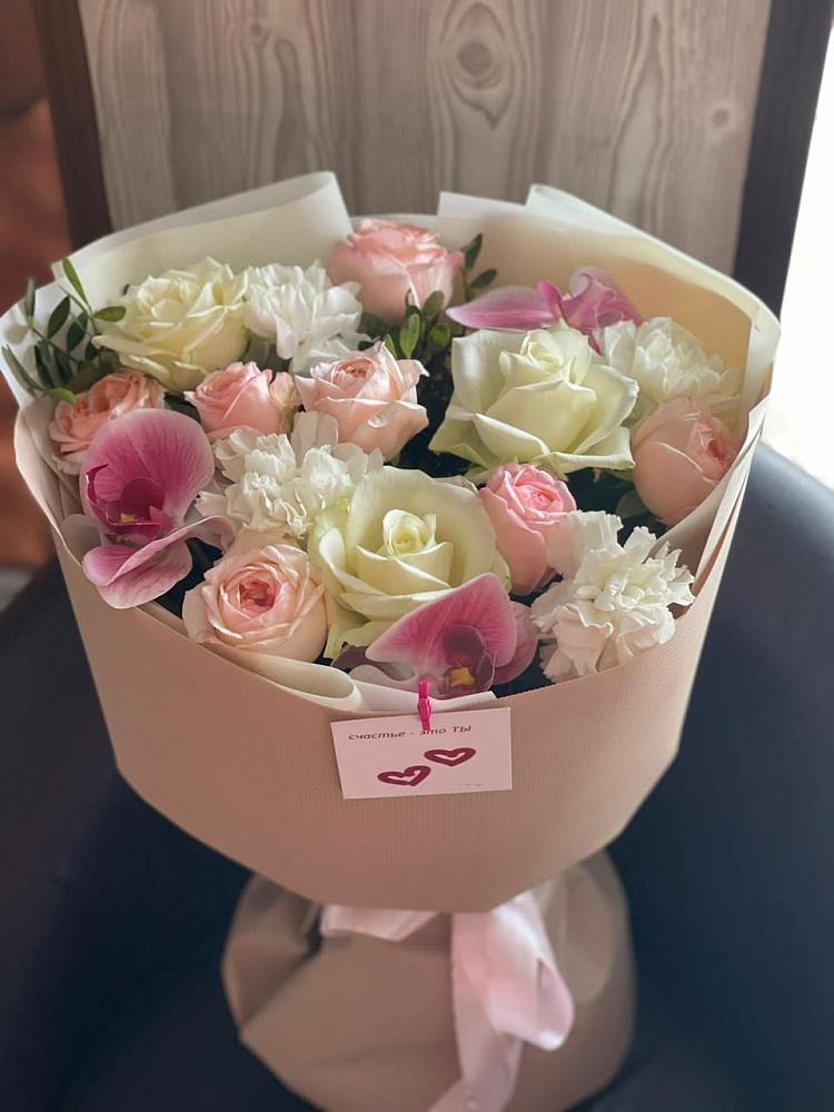 Букет цветов из: Орхидеи, Розы и Гвоздики в Чемодурово