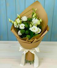 Букет цветов из:  Хризантемы и Лизиантусы в Чемодурово