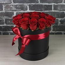 Цветочная композиция из Розы в шляпной коробке в Чемодурово