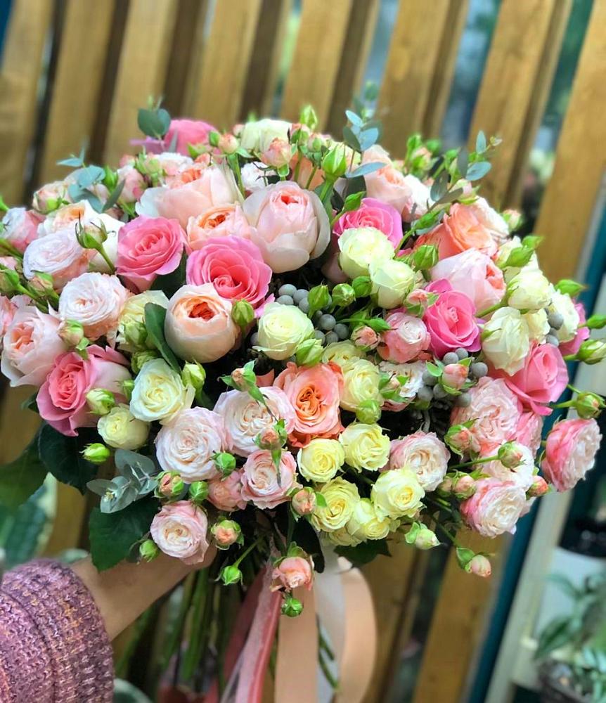 Букет цветов из: Розы в Чемодурово