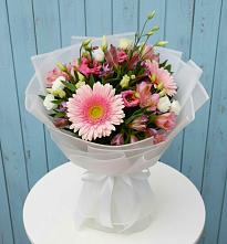 Букет цветов из:  Герберы, Альстромерии и Лизиантусы в Чемодурово
